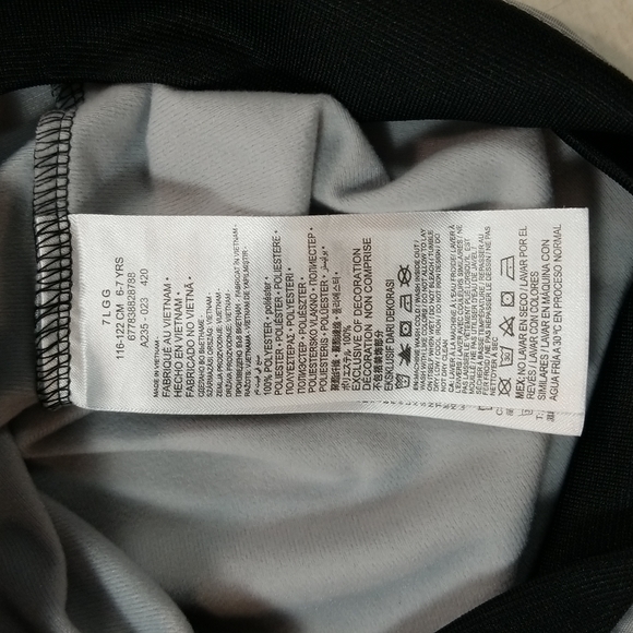 Air Jordan Kids Full Zip Track Jacket Black Red Gray size 6 - Picture 7 of 8